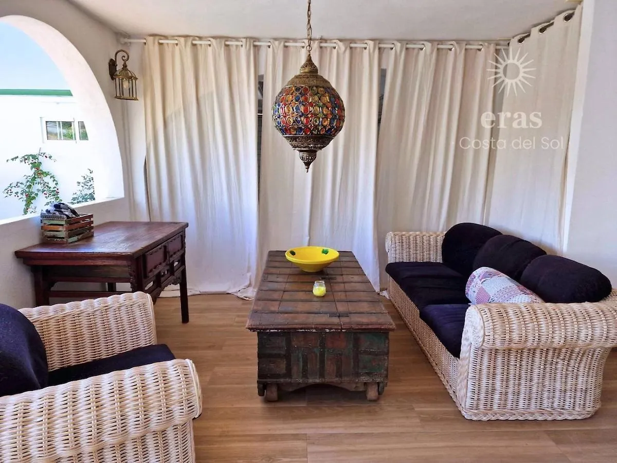 Villa With Pool, Jacuzzi, Barbecue, Garden And Privacy V215 Mijas Costa Spanyolország