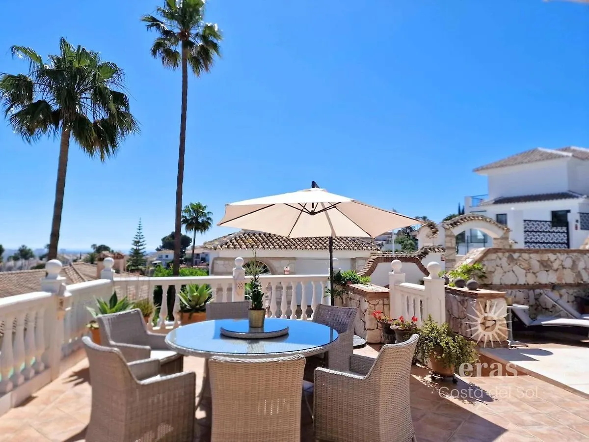 Villa With Pool, Jacuzzi, Barbecue, Garden And Privacy V215 Mijas Costa Spanyolország