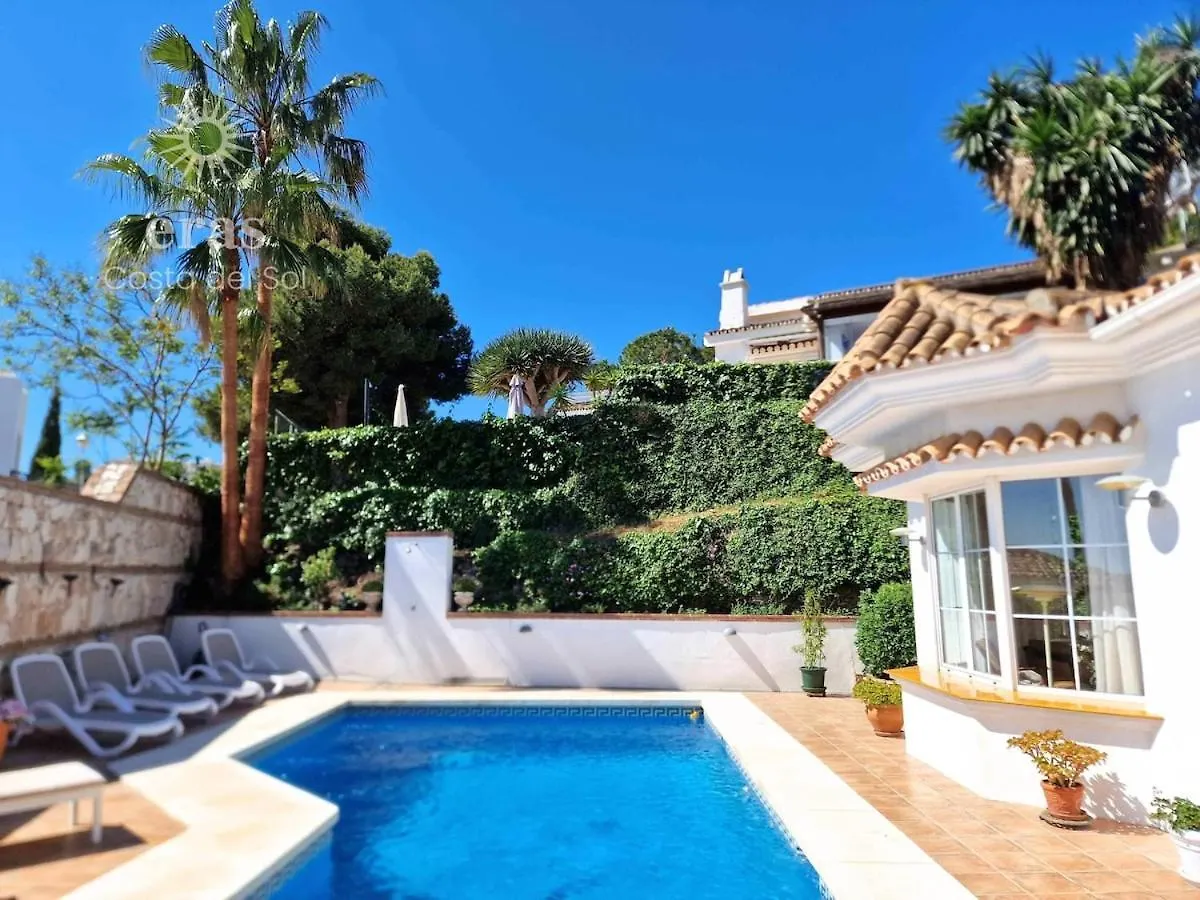 Villa With Pool, Jacuzzi, Barbecue, Garden And Privacy V215 Mijas Costa 0*,  Spanyolország