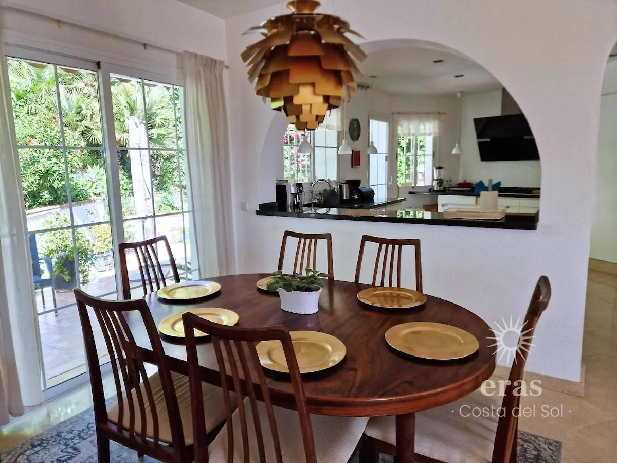 Villa With Pool, Jacuzzi, Barbecue, Garden And Privacy V215 Mijas Costa
