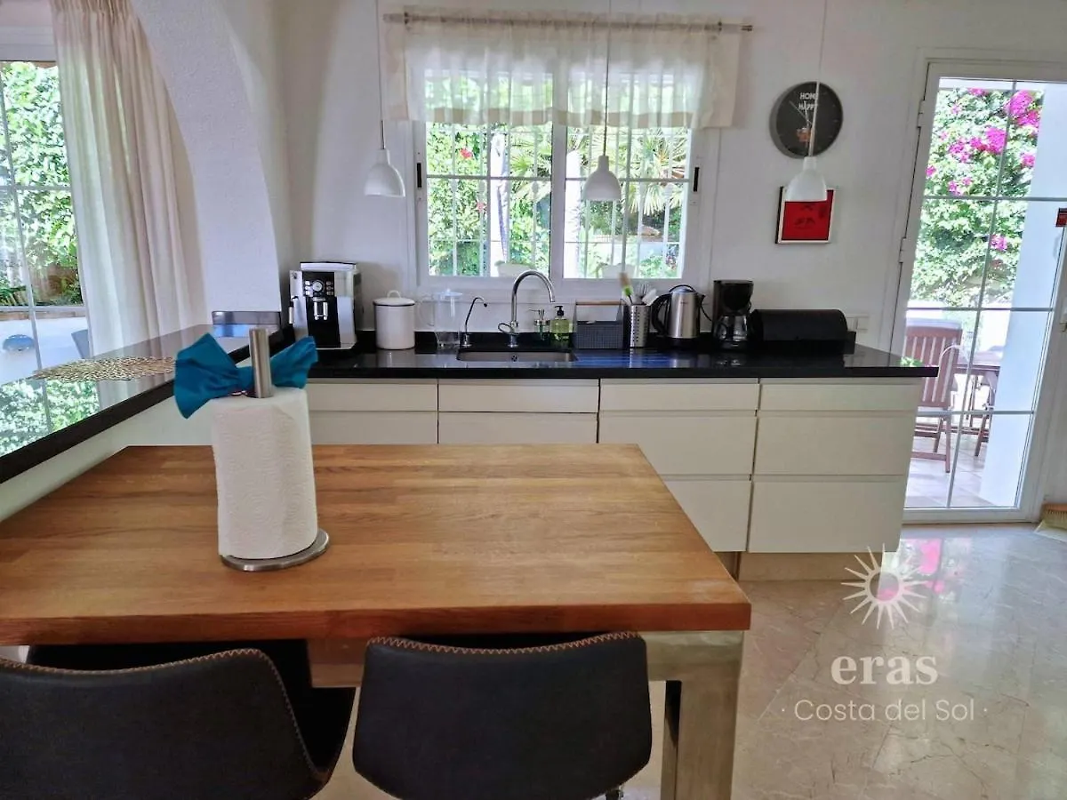 Villa With Pool, Jacuzzi, Barbecue, Garden And Privacy V215 Mijas Costa