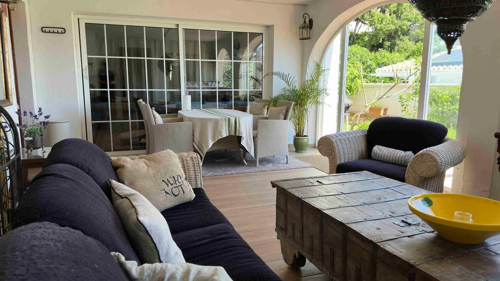 Villa With Pool, Jacuzzi, Barbecue, Garden And Privacy V215 Михас-Коста