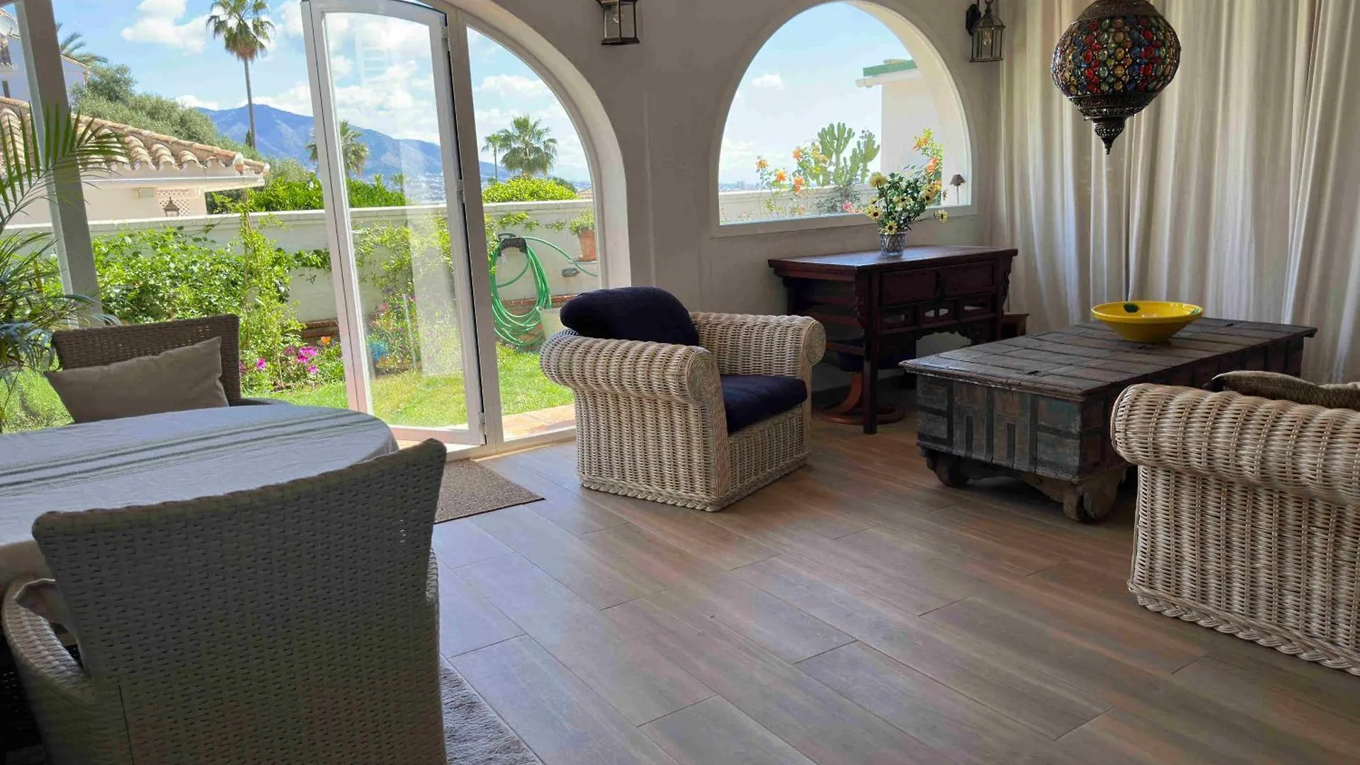 Villa With Pool, Jacuzzi, Barbecue, Garden And Privacy V215 Mijas Costa Spanyolország